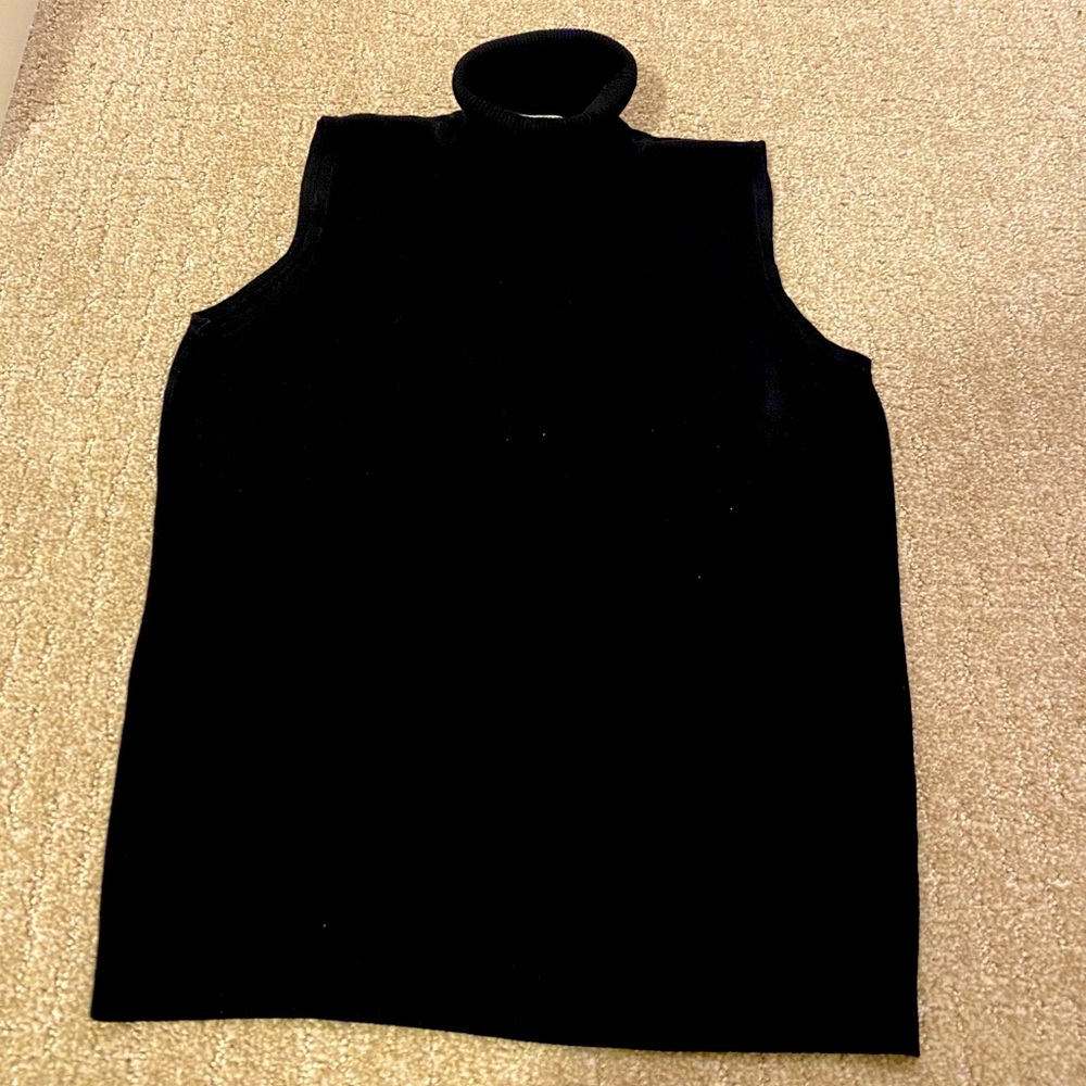 Black Sleeveless Turtleneck Sweater VTG